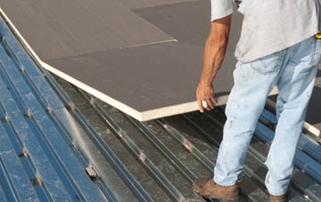 benefits of insulating Treffynnon flat roofing